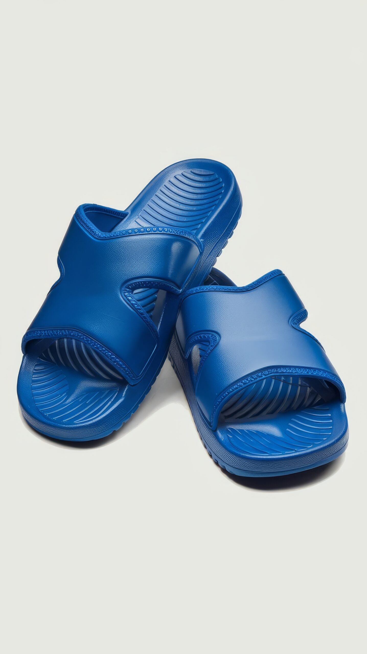 AeroFlow Grip Slides – Royal Blue