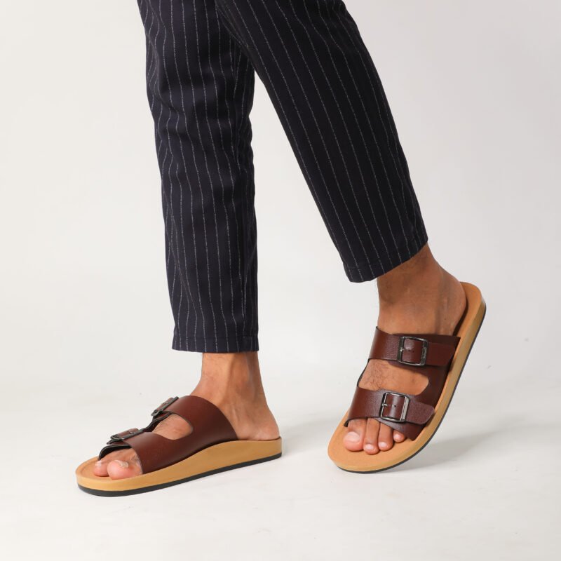 Cedar Buckle Foam Sandals