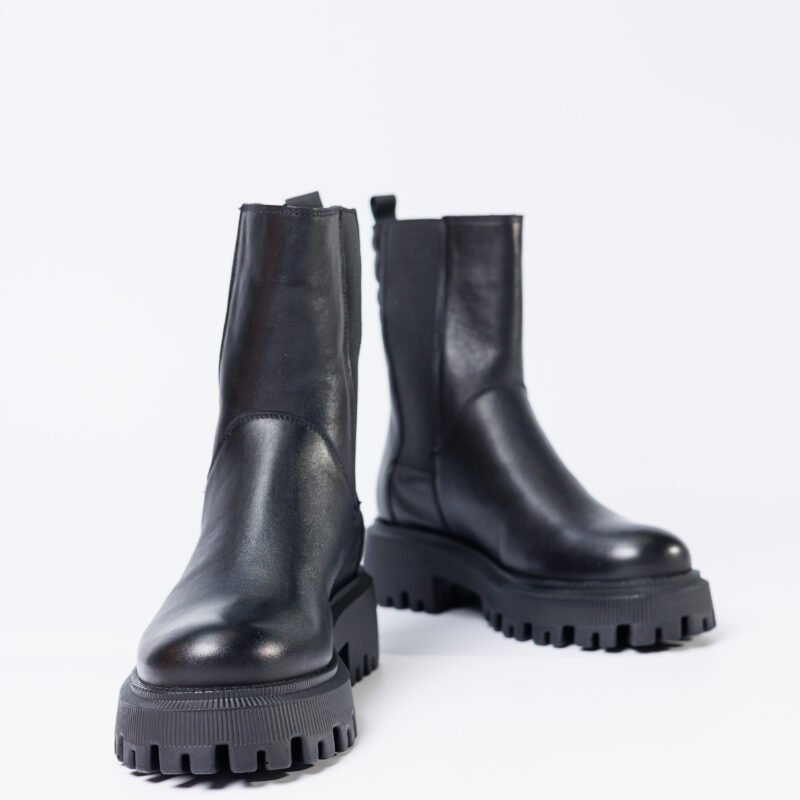 Blackstone Chunk Chelsea Boots